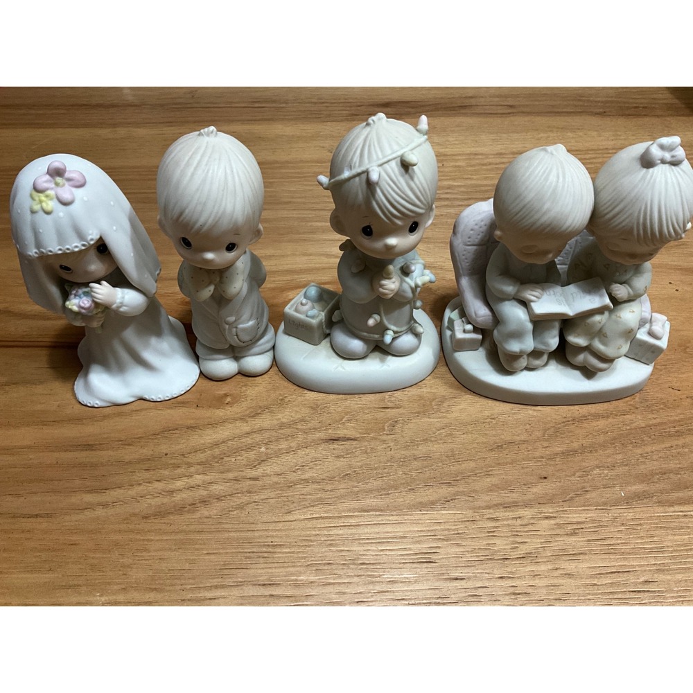 Precious Moments Figurine Lot of 4 Christmas Wedding A Child Is Born Porcelain
